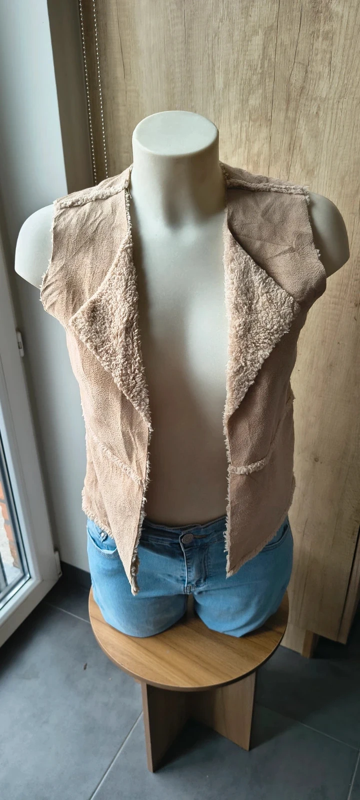 Maggie Breen Too teddy gilet beige | Zacht gevoerd | Vintage look | draagmaat s| #236